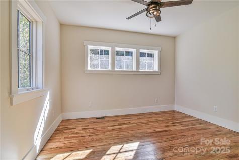 48 Crossings Circle Fairview NC 28730