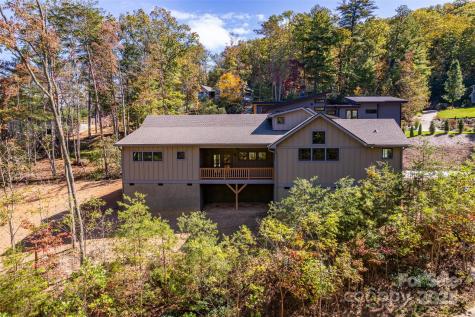 48 Crossings Circle Fairview NC 28730