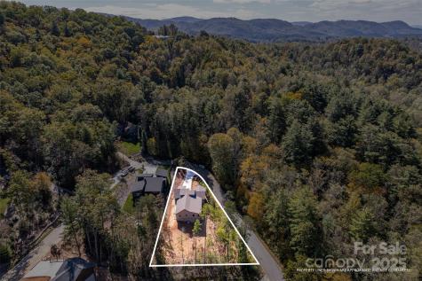 48 Crossings Circle Fairview NC 28730