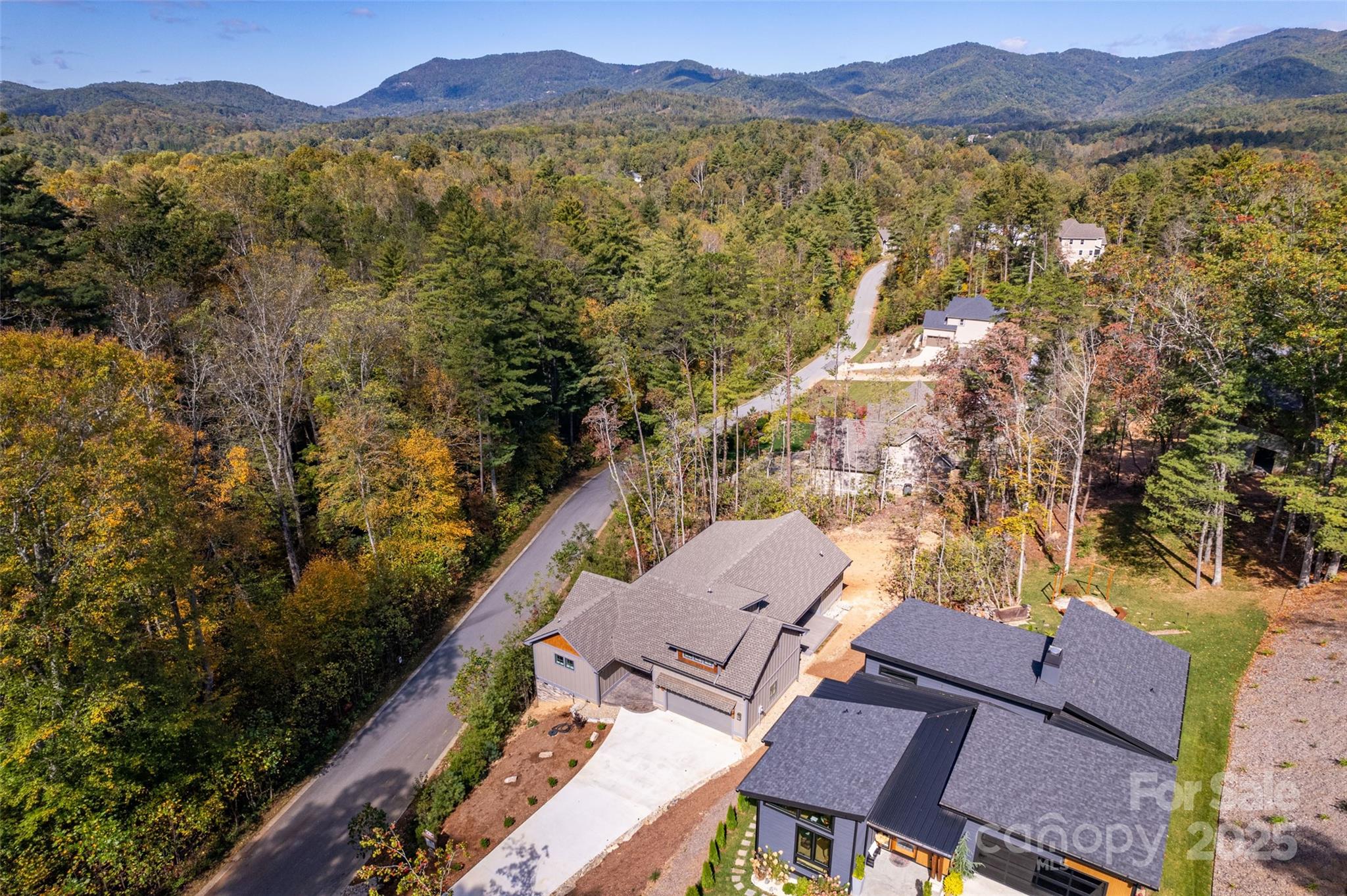 48 Crossings Circle Fairview NC 28730