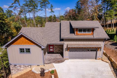 48 Crossings Circle Fairview NC 28730