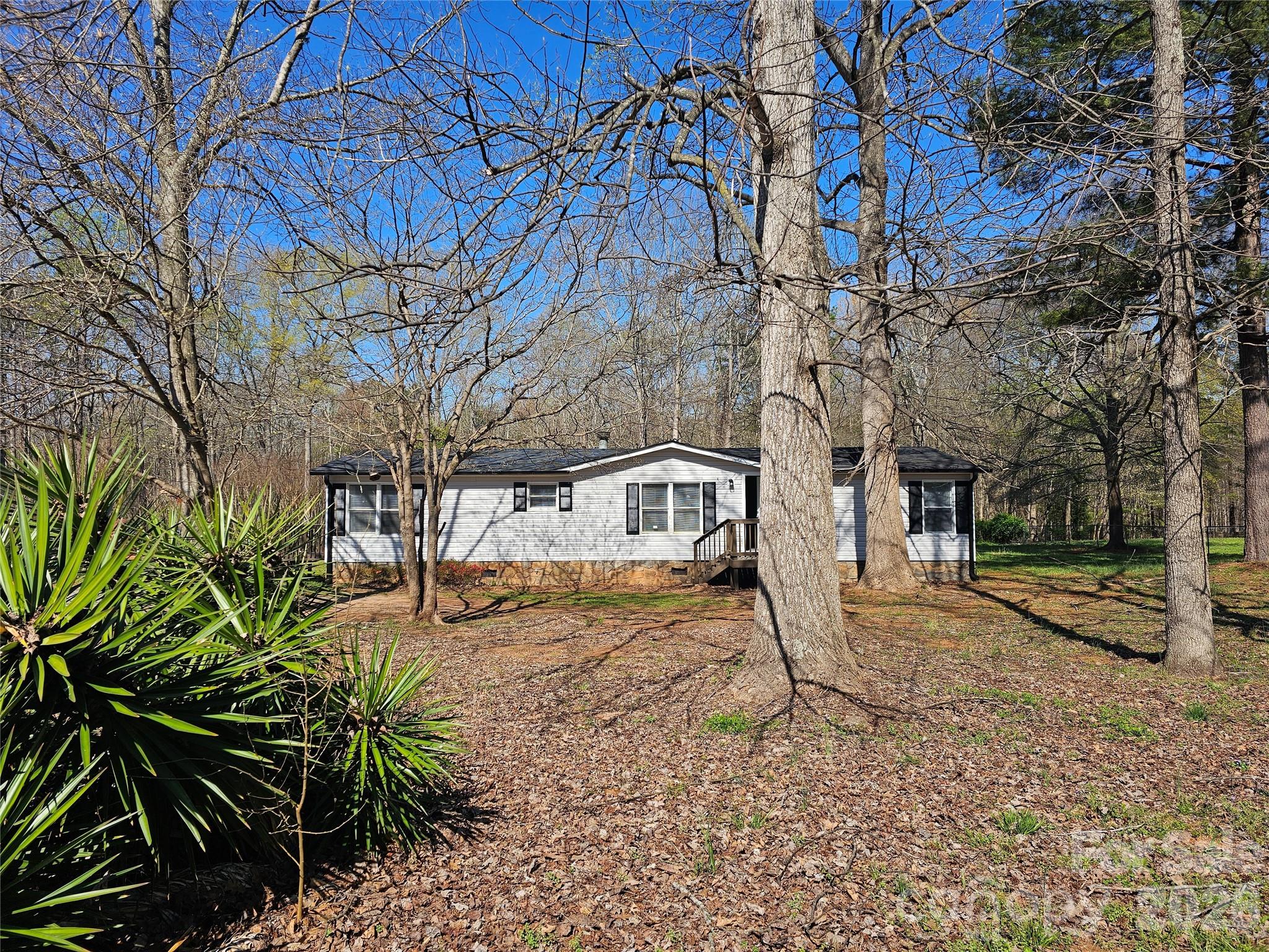 1288 Meadowland Drive Lincolnton NC 28092