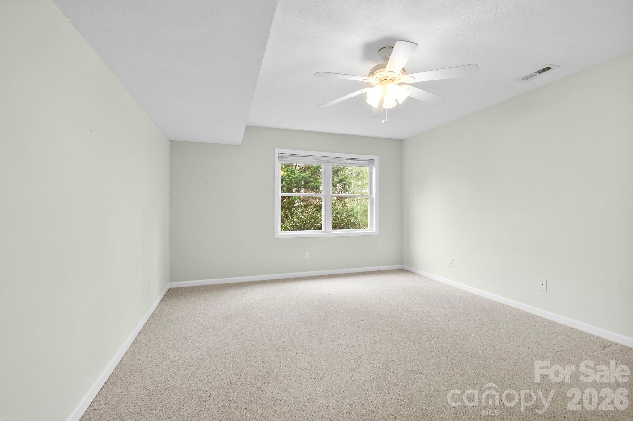 242 Carriage Summitt Way Hendersonville NC 28791