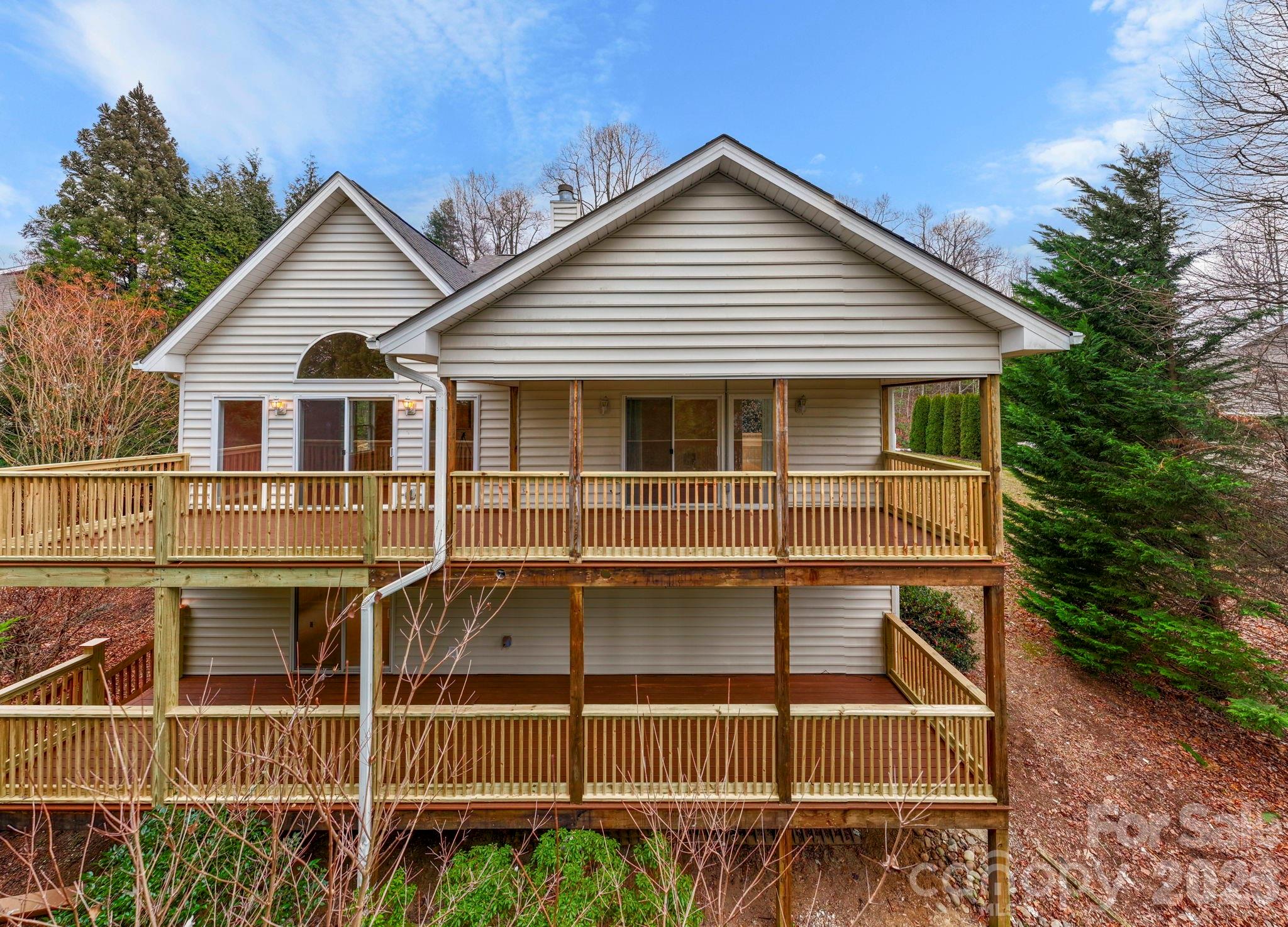 242 Carriage Summitt Way Hendersonville NC 28791
