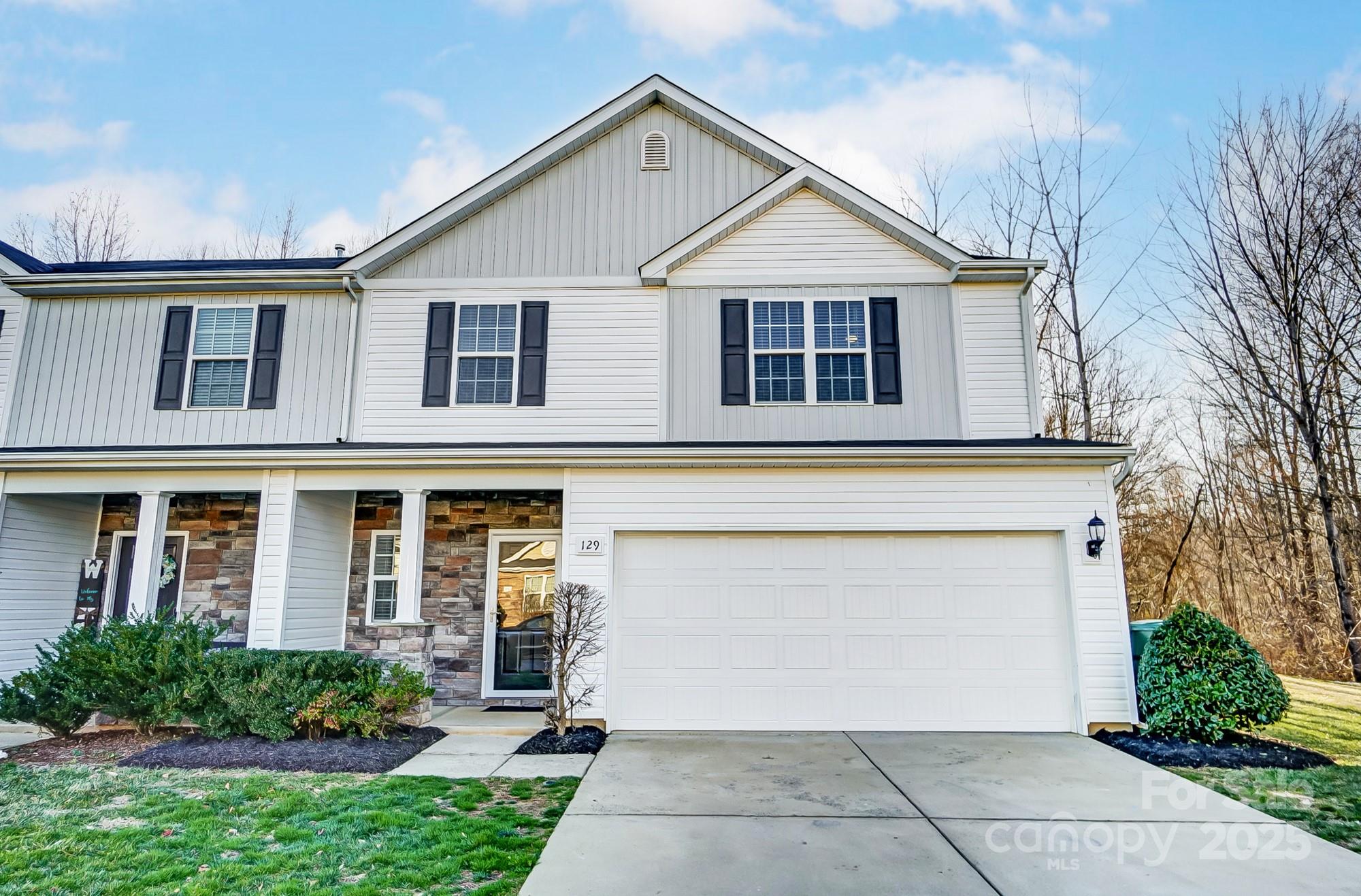 129 Woodbridge Circle Mount Holly NC 28120