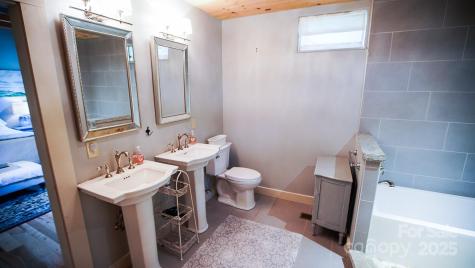 1048 S River Road Sylva NC 28779
