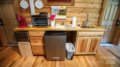 1048 S River Road Sylva NC 28779