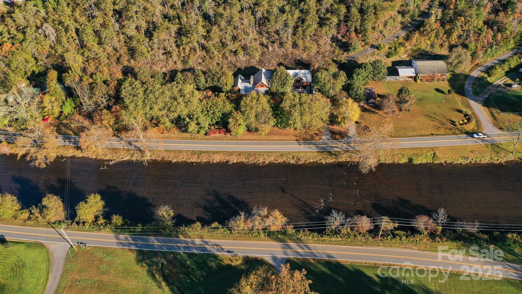 1048 S River Road Sylva NC 28779