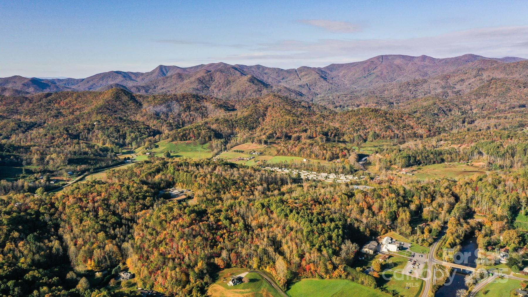 1048 S River Road Sylva NC 28779
