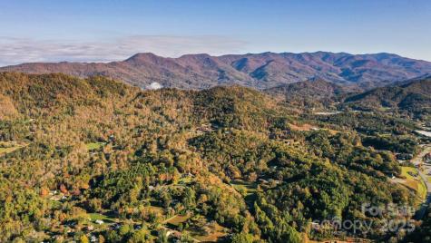 1048 S River Road Sylva NC 28779