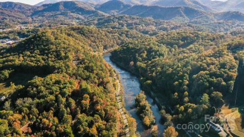 1048 S River Road Sylva NC 28779