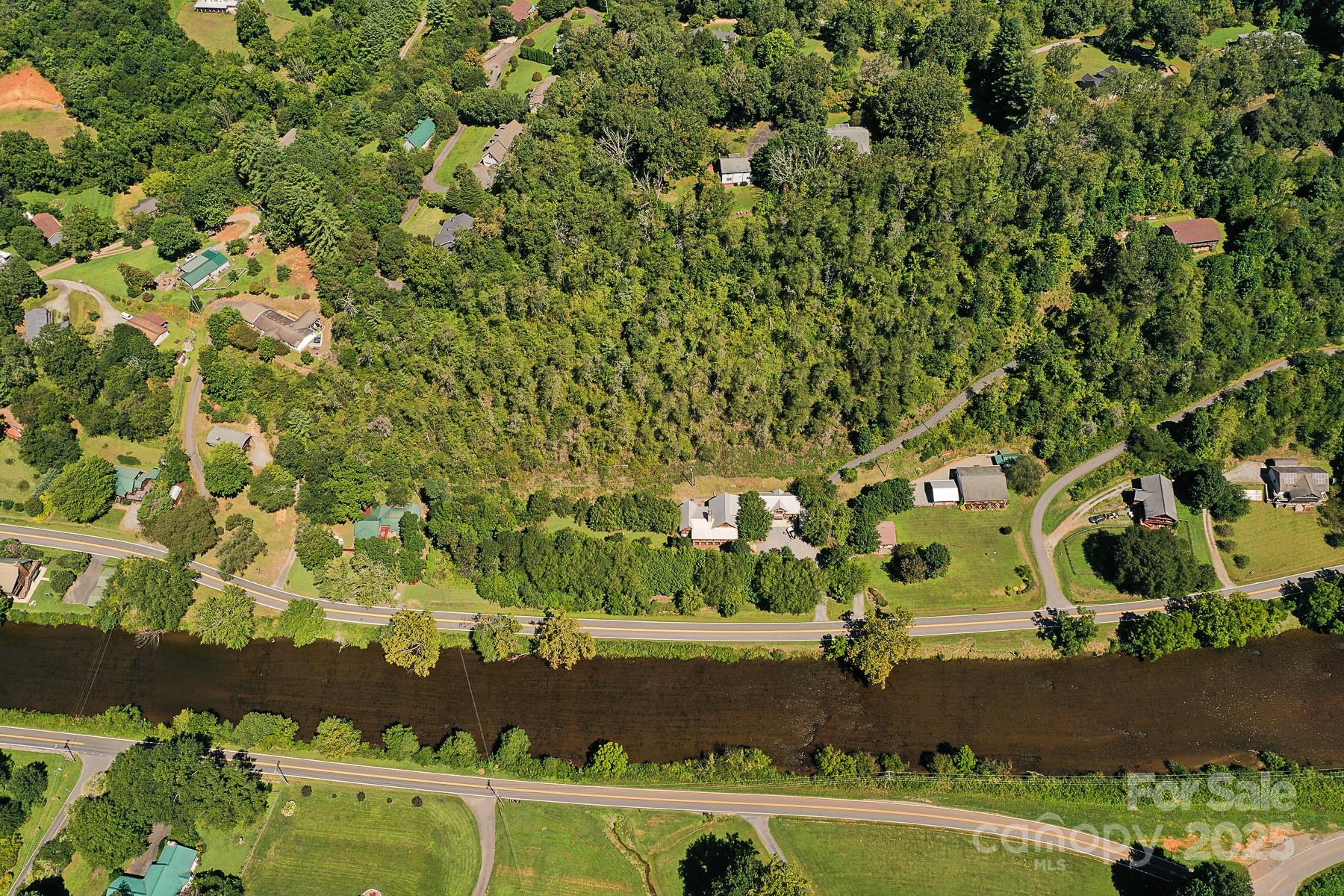 1048 S River Road Sylva NC 28779