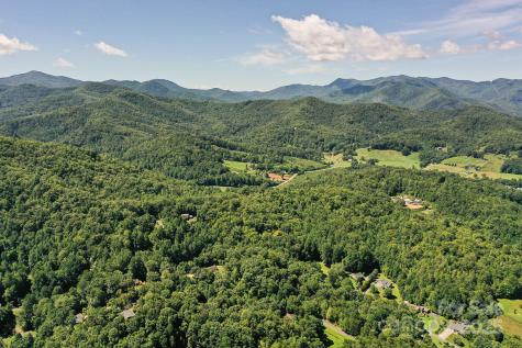 1048 S River Road Sylva NC 28779