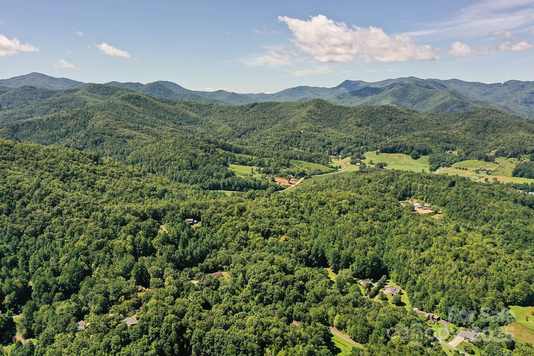1048 S River Road Sylva NC 28779