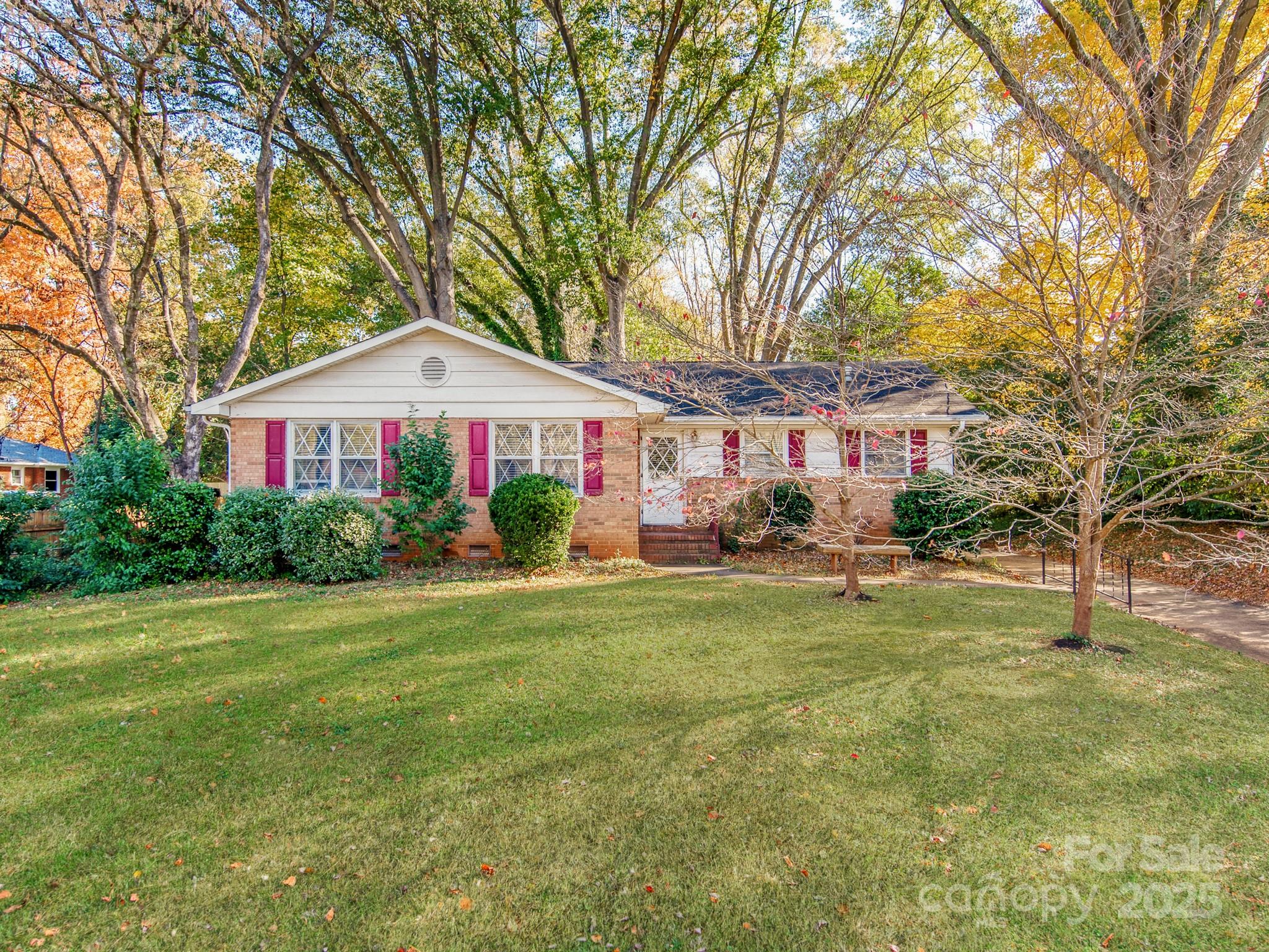 5913 Rose Valley Drive Charlotte NC 28210
