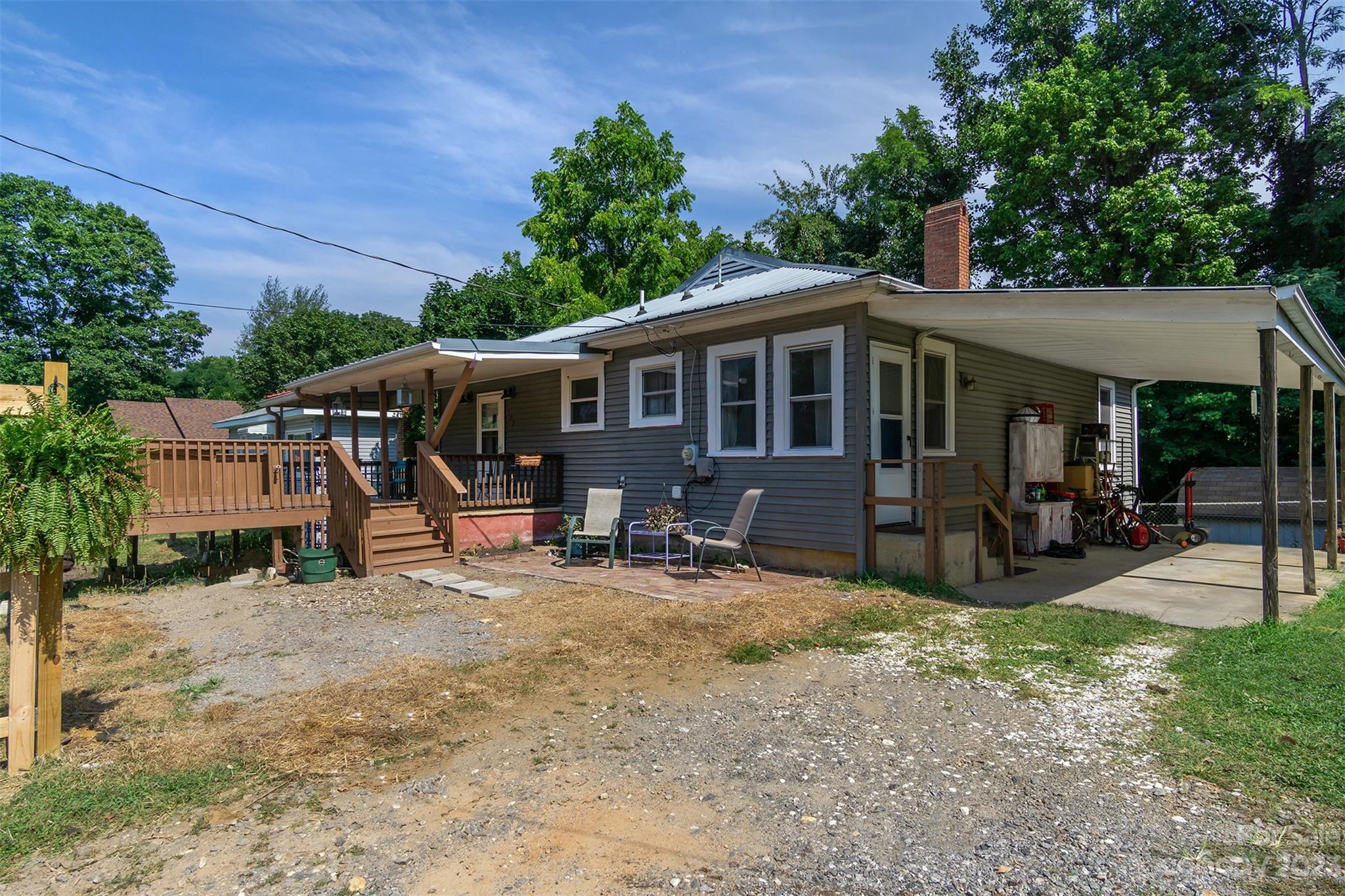 102 Short Street Swannanoa NC 28778
