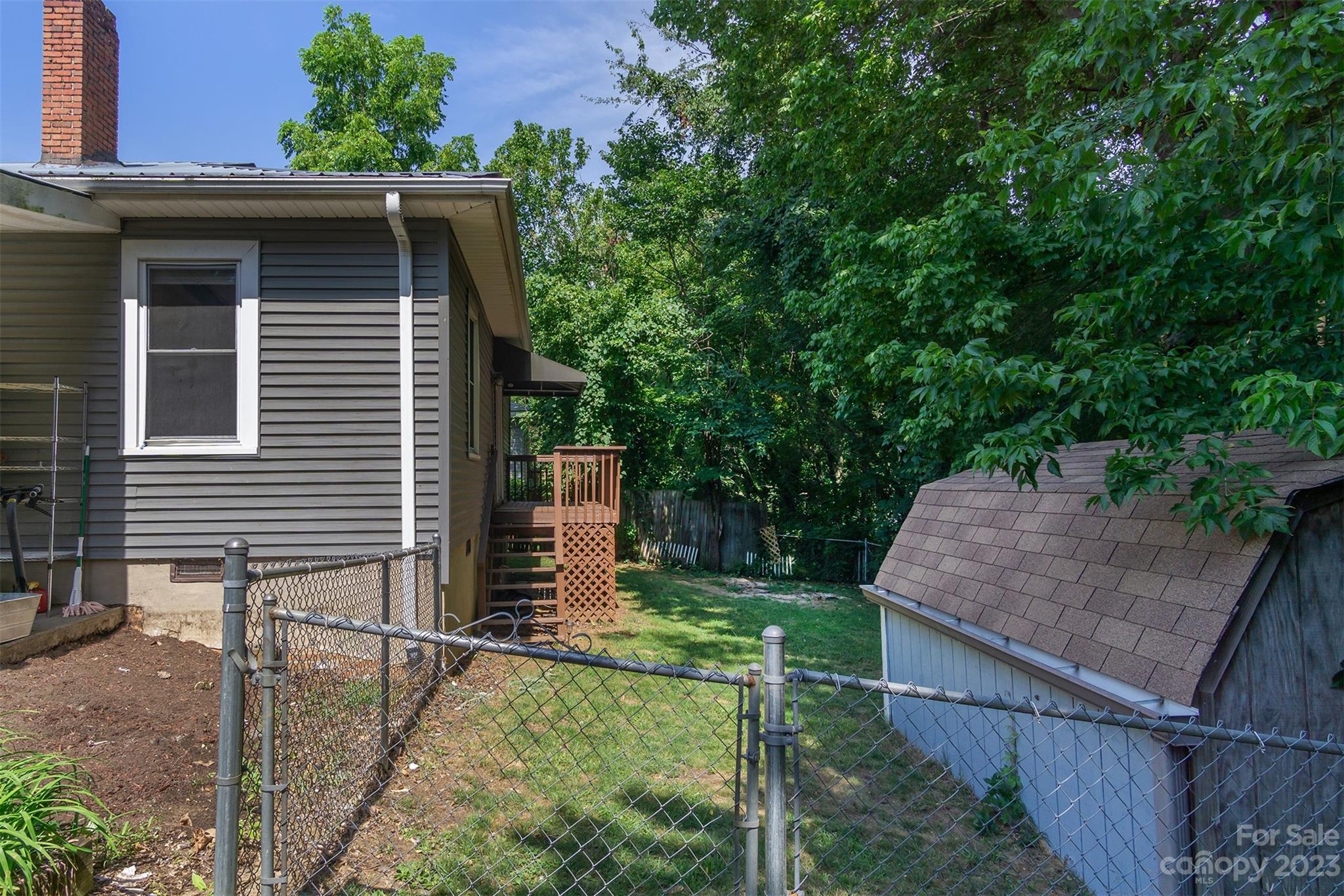 102 Short Street Swannanoa NC 28778