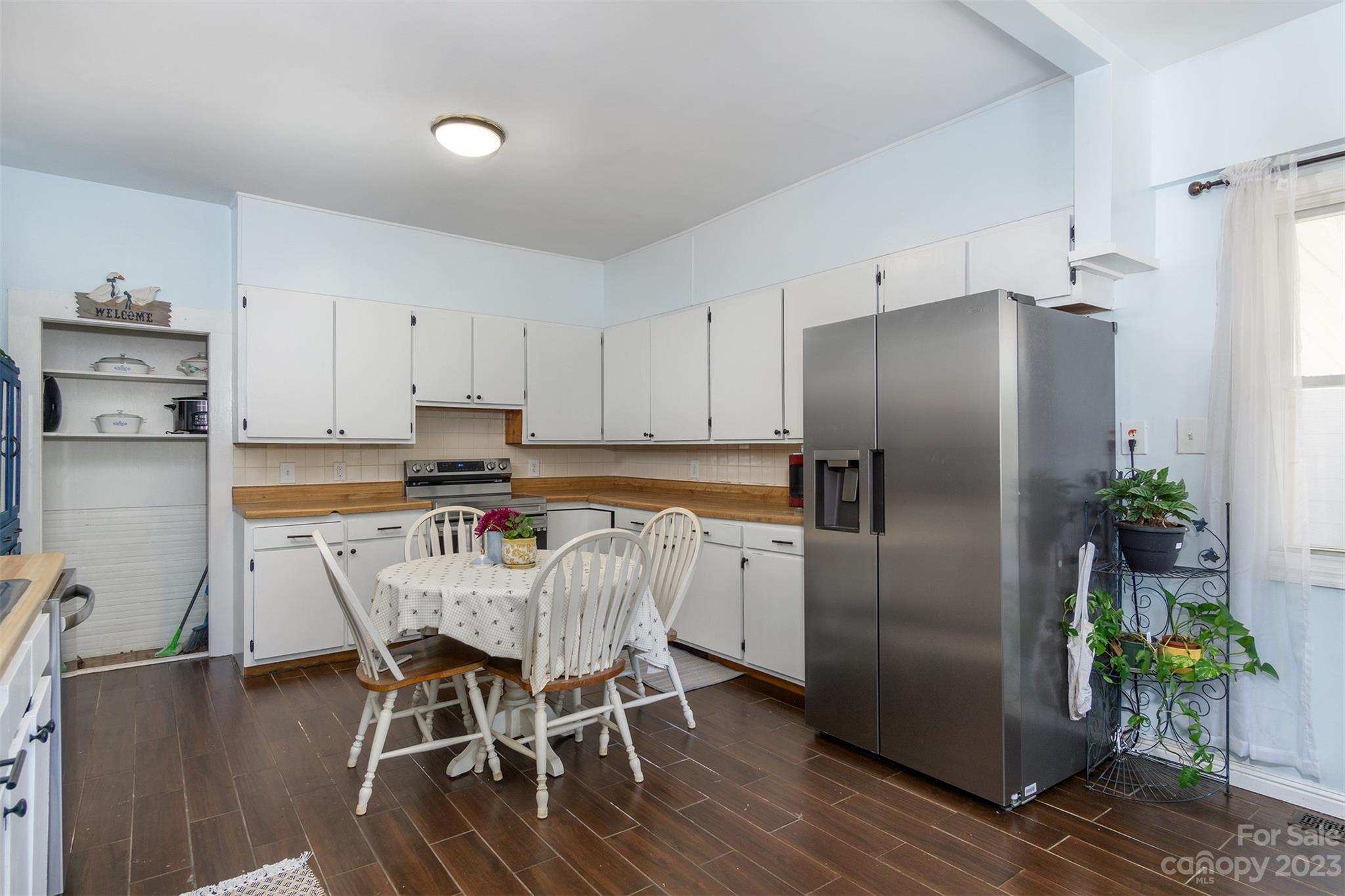 102 Short Street Swannanoa NC 28778