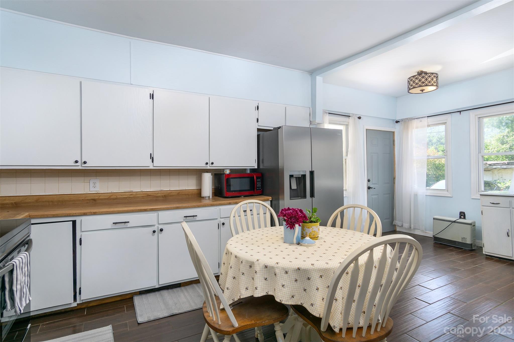 102 Short Street Swannanoa NC 28778