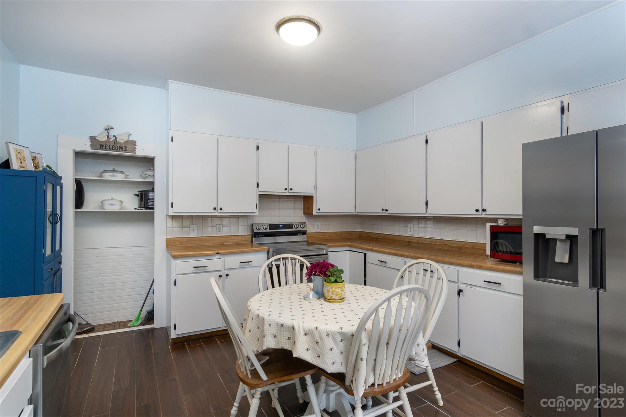 102 Short Street Swannanoa NC 28778