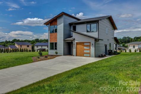 79 Scott Meadows Drive Asheville NC 28806