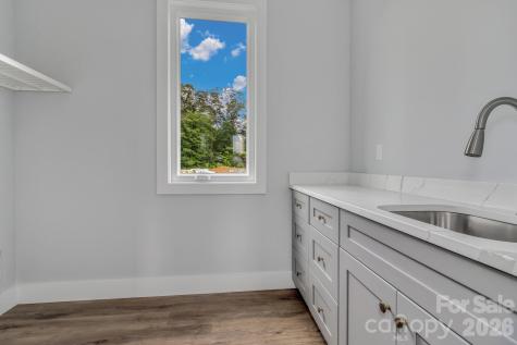 79 Scott Meadows Drive Asheville NC 28806