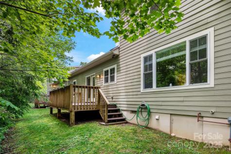 3 Teresa Way Black Mountain NC 28711