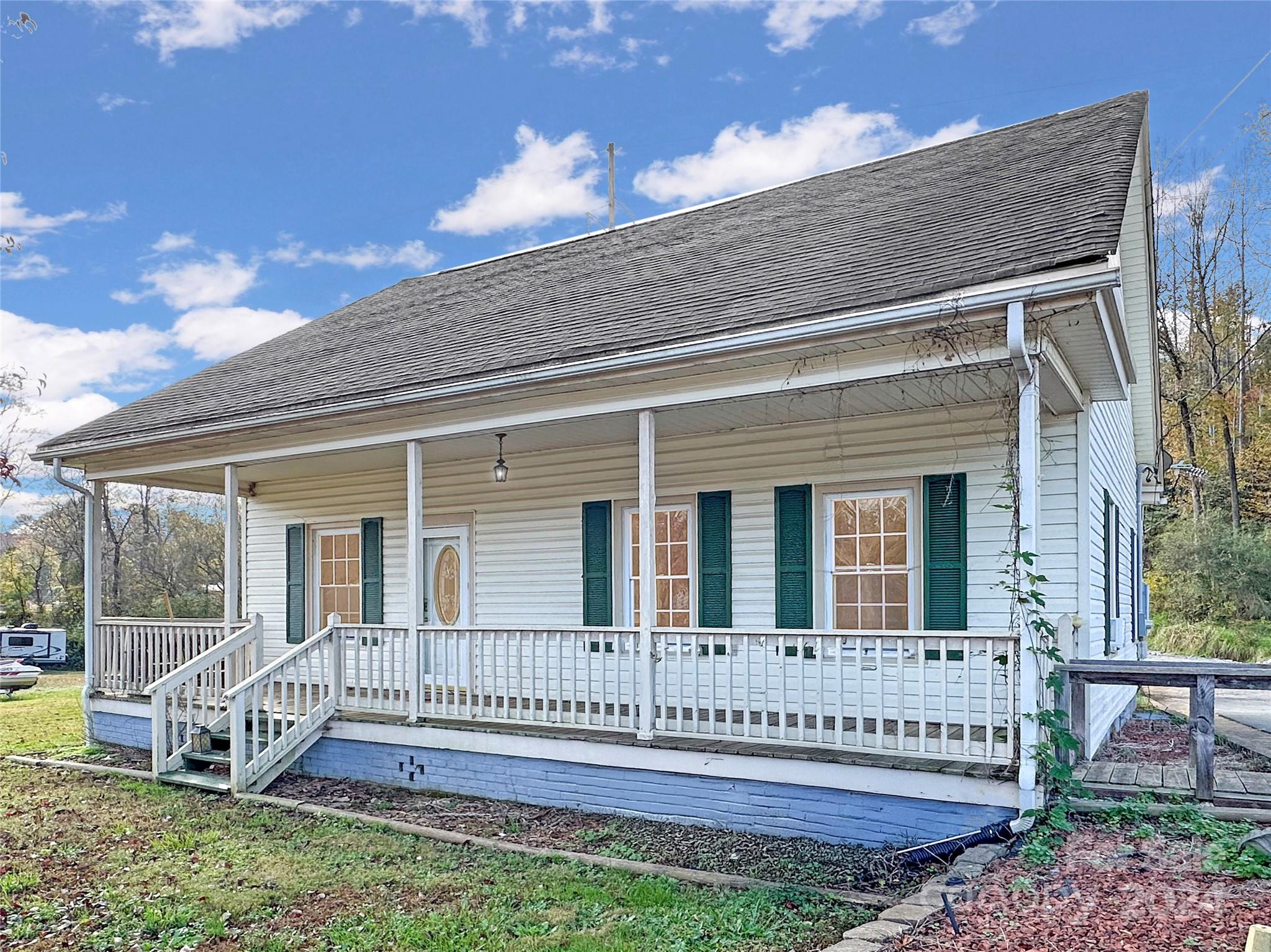 302 Catawba Avenue Hickory NC 28601