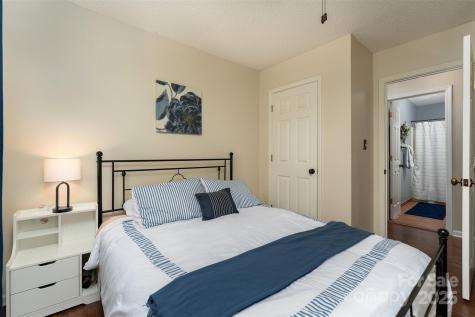 26 Foxberry Drive Arden NC 28704