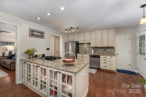 26 Foxberry Drive Arden NC 28704