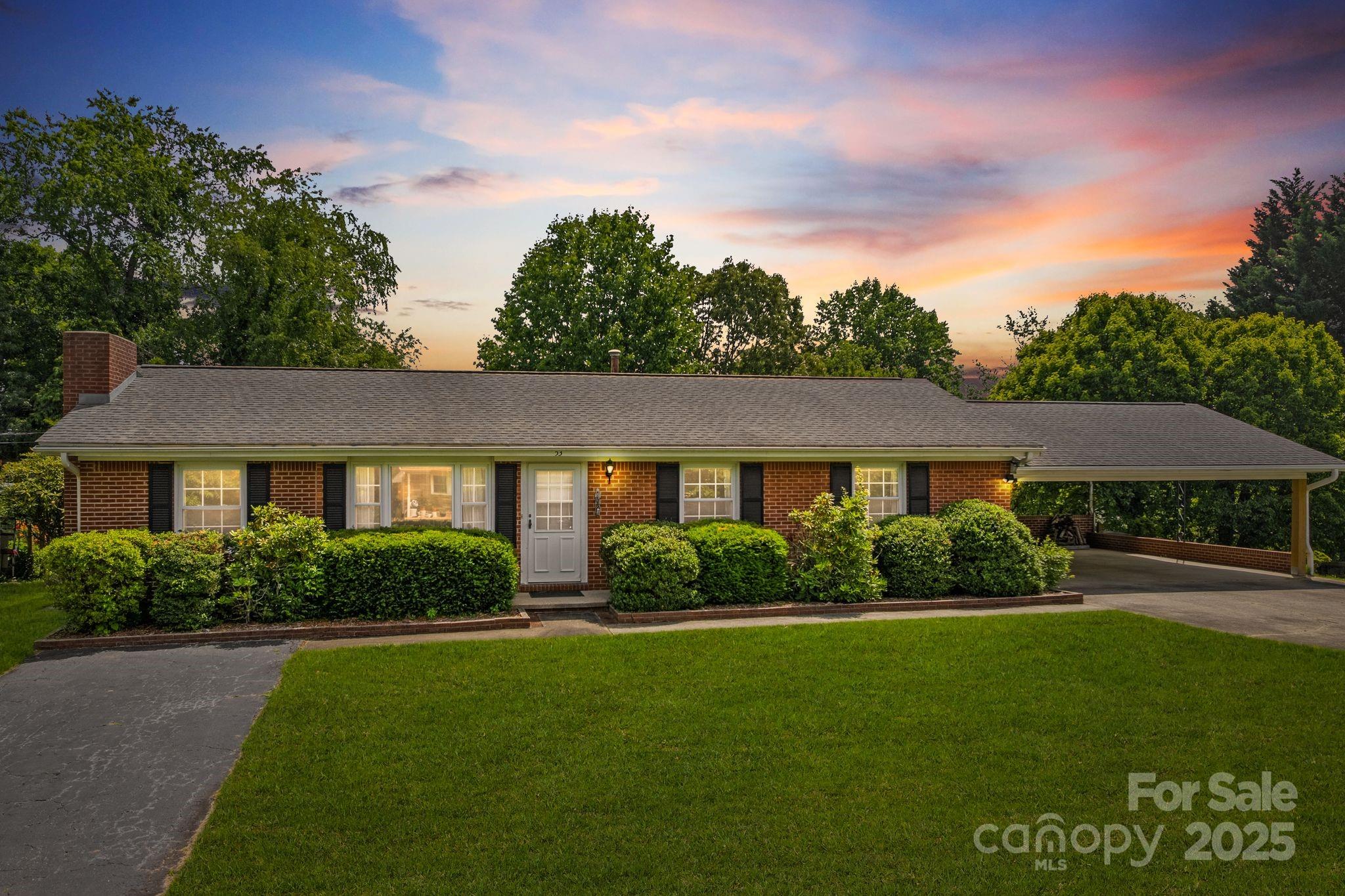 53 Grandview Road Asheville NC 28806