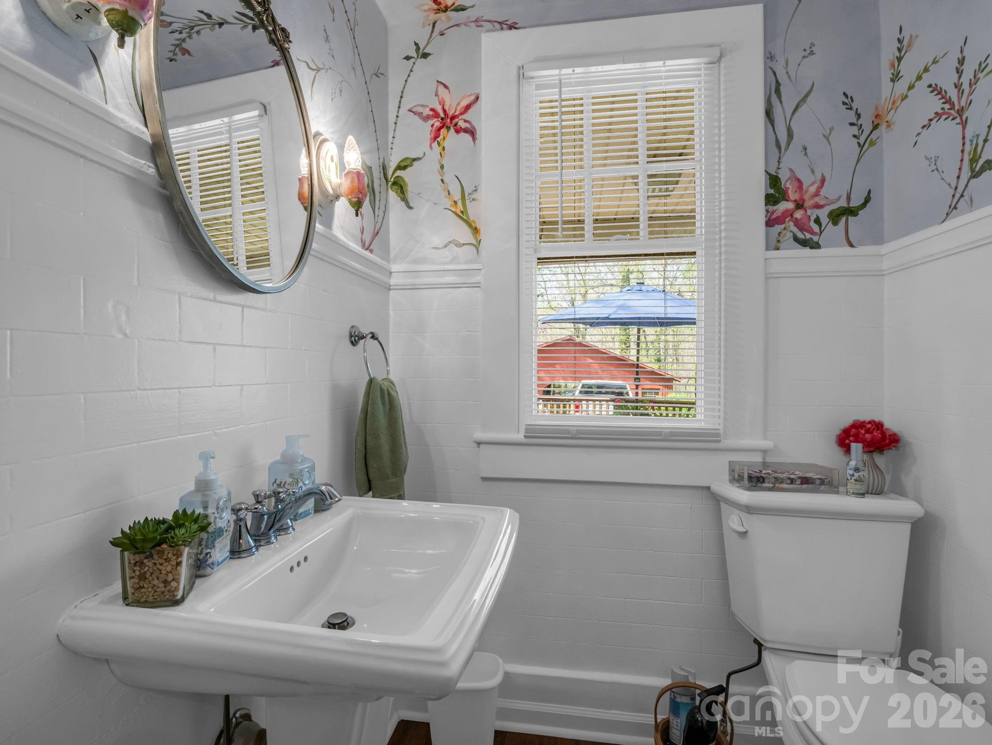 527 N Main Street Rutherfordton NC 28139