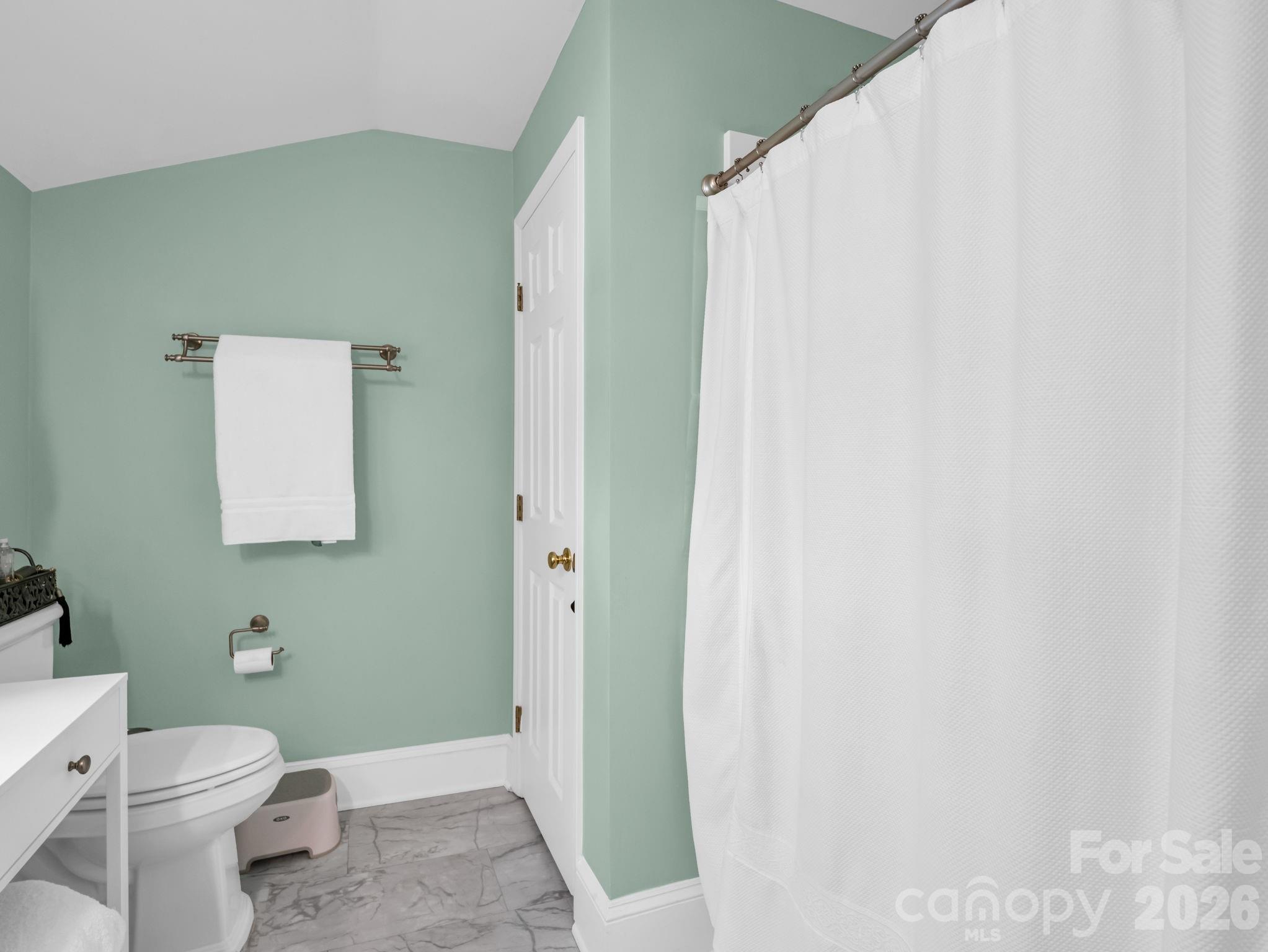 527 N Main Street Rutherfordton NC 28139