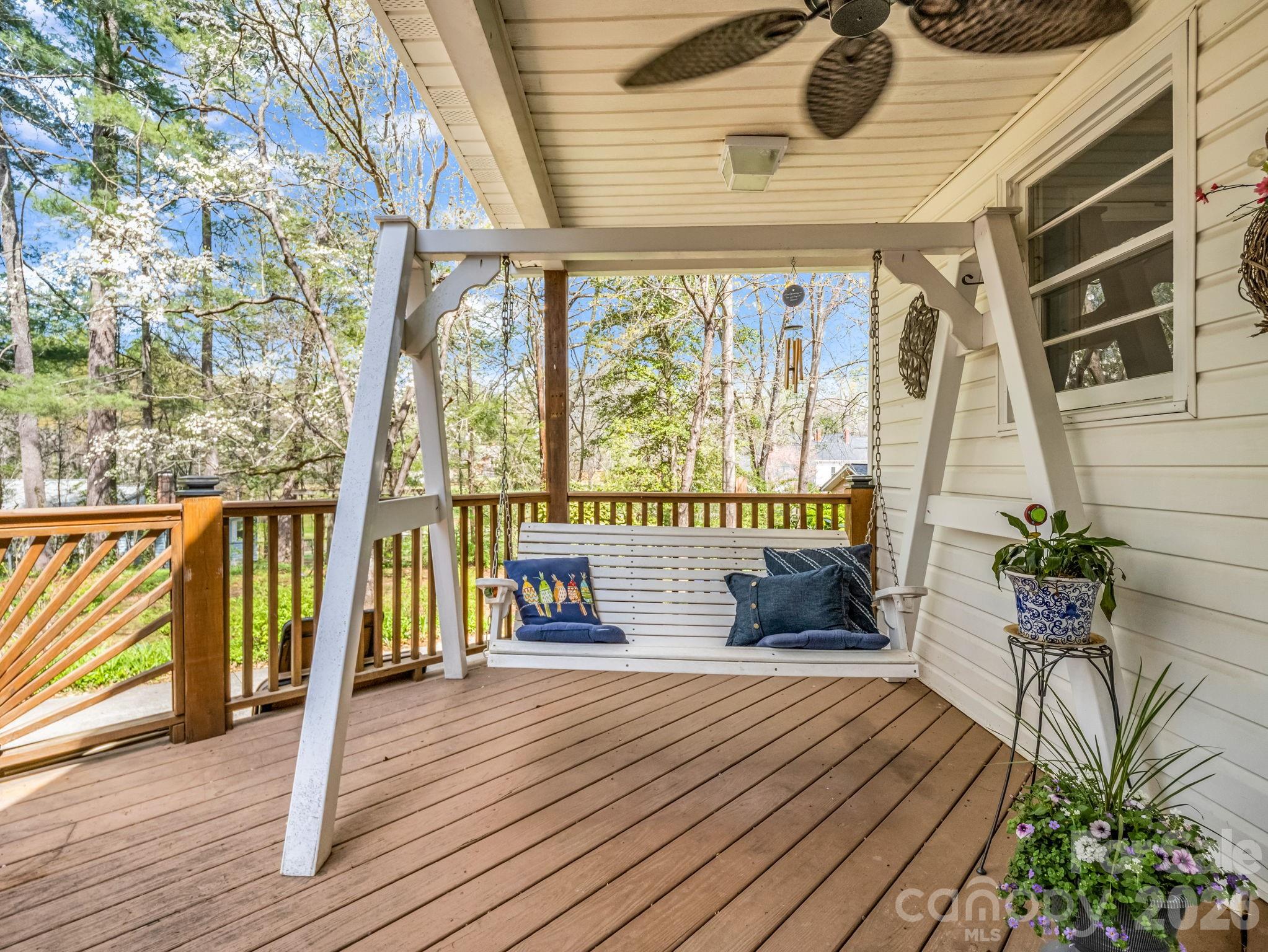 527 N Main Street Rutherfordton NC 28139