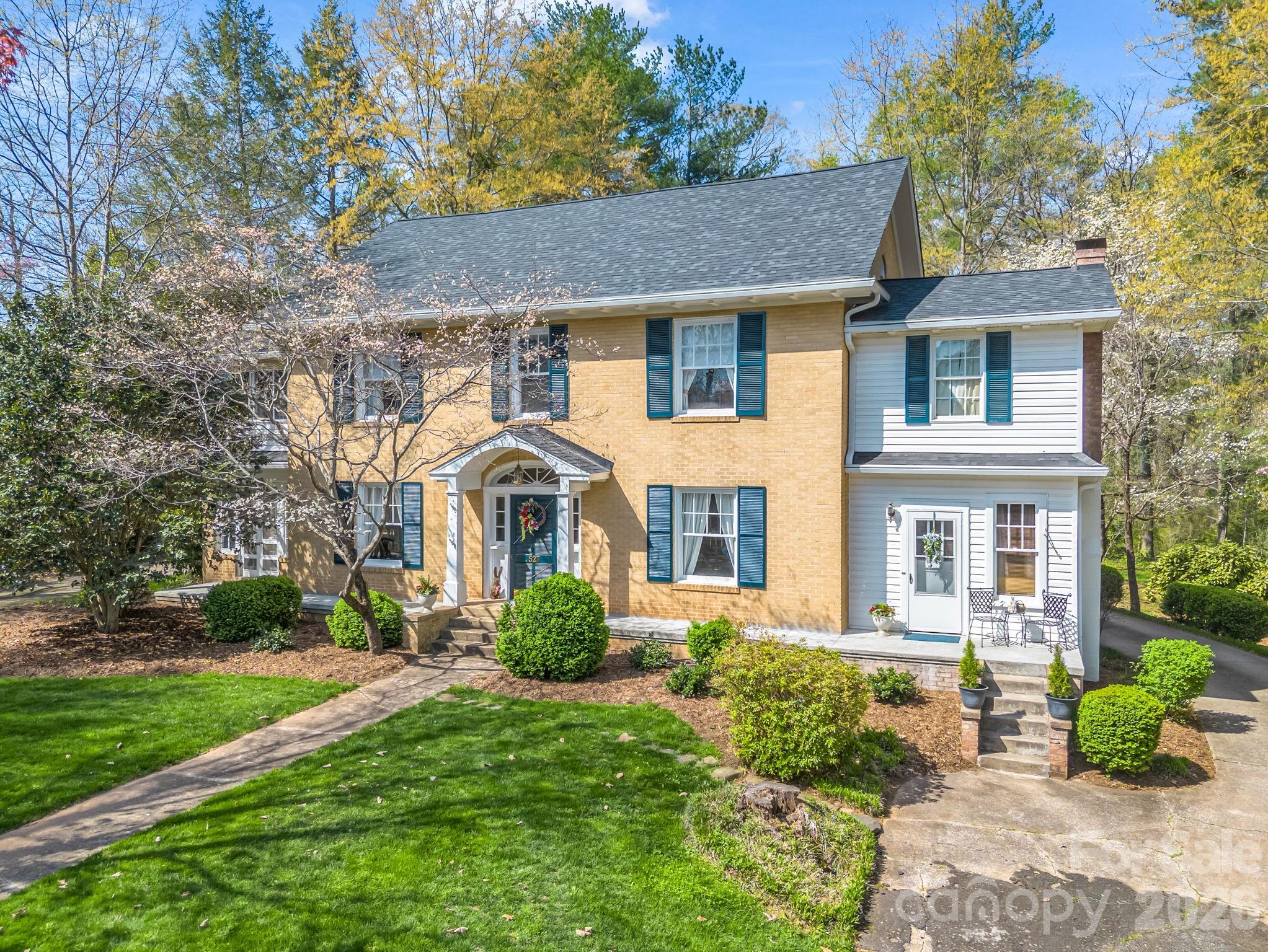 527 N Main Street Rutherfordton NC 28139