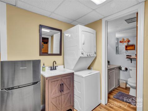 5349 Hickory Nut Gap Road Banner Elk NC 28604