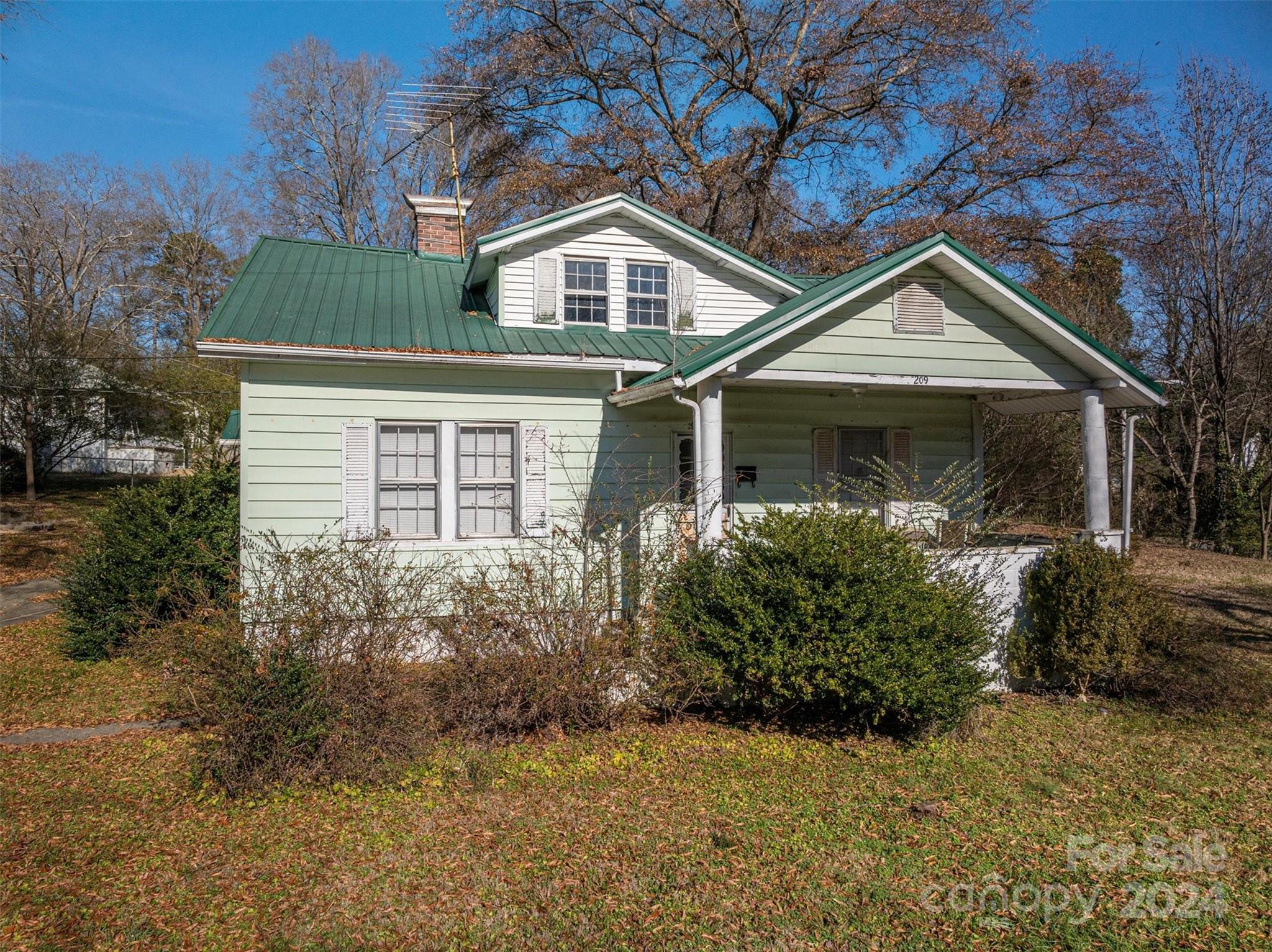 209 E Dixon Street Lincolnton NC 28092