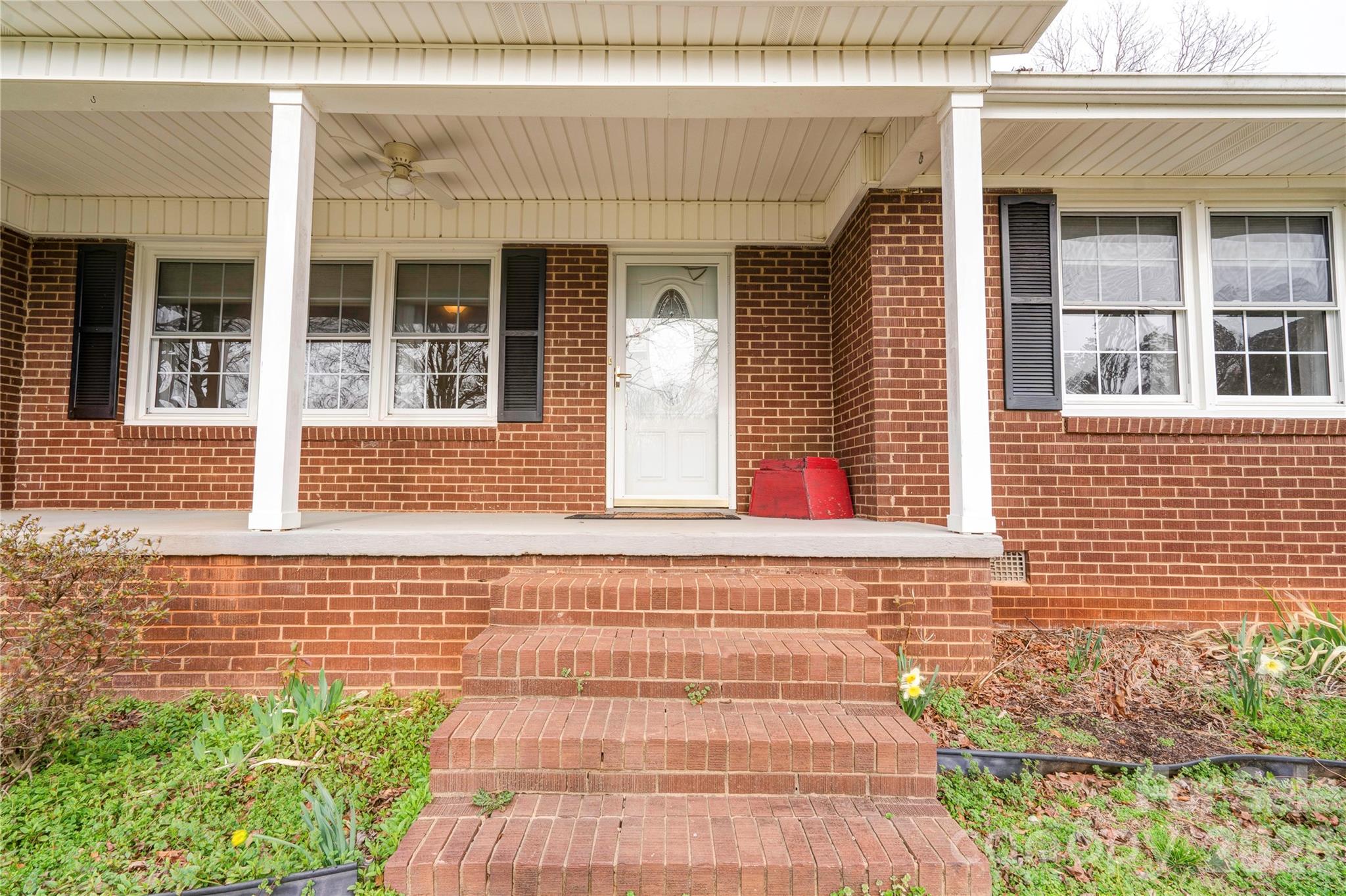 2926 Lake Drive Shelby NC 28152