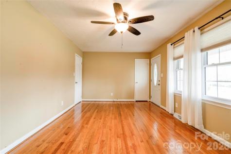 2926 Lake Drive Shelby NC 28152