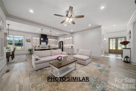 227 Northview Drive Hendersonville NC 28791