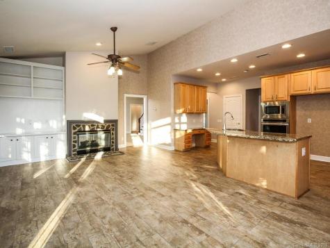 5126 King Arthur Drive Charlotte NC 28277