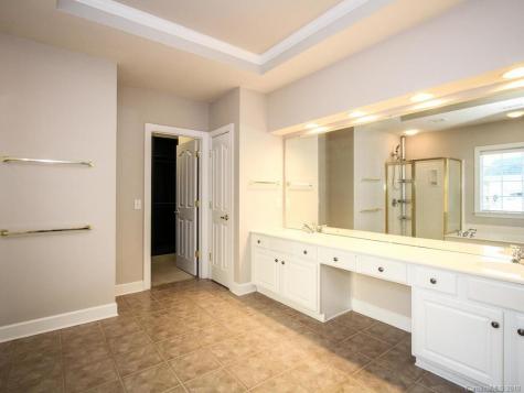 5126 King Arthur Drive Charlotte NC 28277