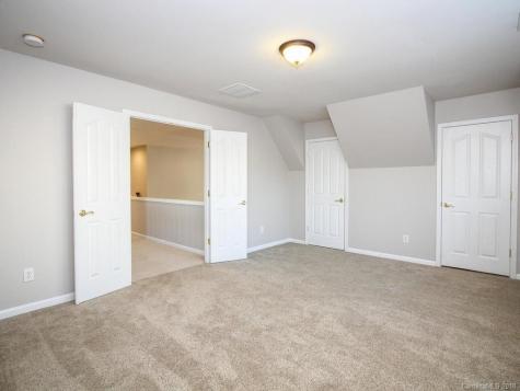 5126 King Arthur Drive Charlotte NC 28277