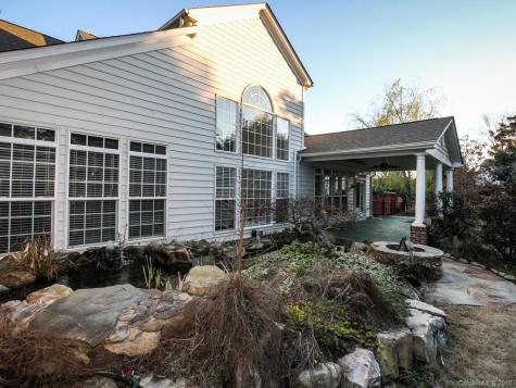 5126 King Arthur Drive Charlotte NC 28277