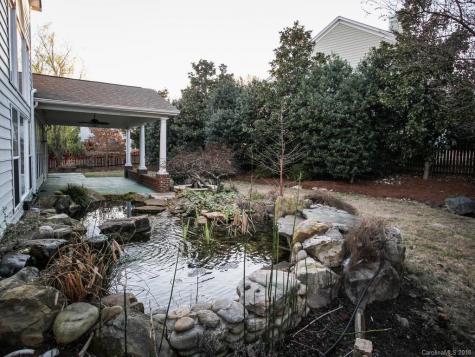 5126 King Arthur Drive Charlotte NC 28277