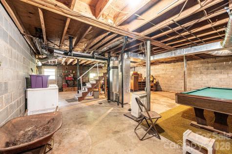 5595 Cloverfield Place Boomer NC 28606