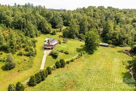 5595 Cloverfield Place Boomer NC 28606