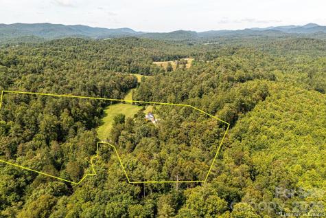 5595 Cloverfield Place Boomer NC 28606