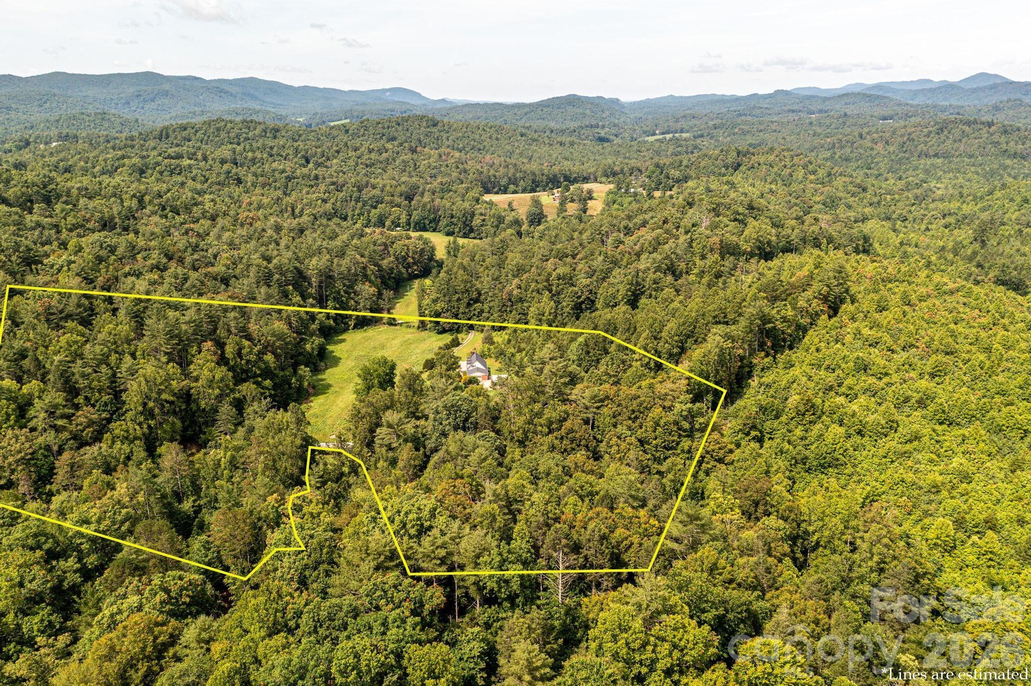 5595 Cloverfield Place Boomer NC 28606