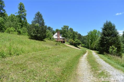 5595 Cloverfield Place Boomer NC 28606